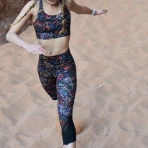 !!MOVING SALE! EVERYTHING MUST GO!! RARE lululemon wildflower set